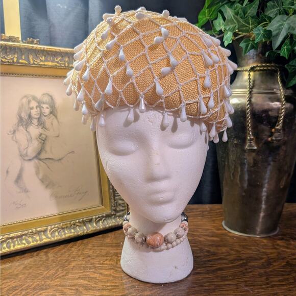 Vintage 1960s MCM Beaded Light Beige Woven Straw Puffy Bubble Hat, Mr. John Jr. - Picture 1 of 8